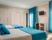 Хотел Alegria Maripins 4* Malgrat De Mar